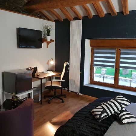 Le Point De Chute Hotel Tournavaux ภายนอก รูปภาพ